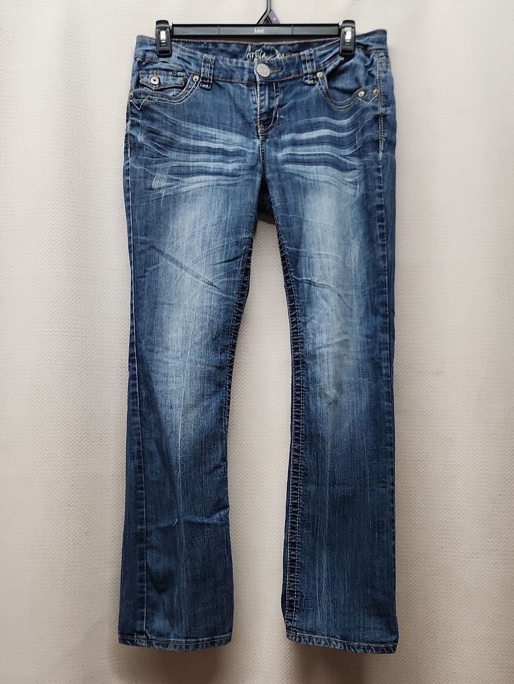 Ariya Women’s Blue Washed Boot-Cut Jeans